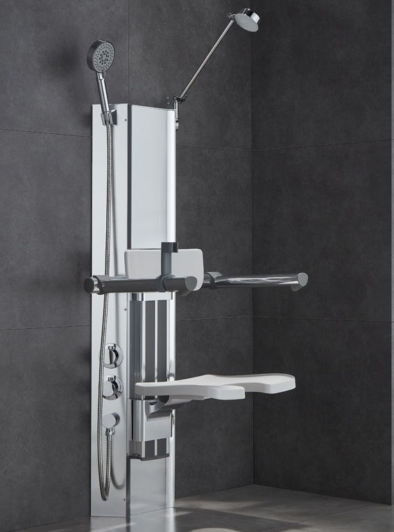 panneau de douche avec siège de douche installé